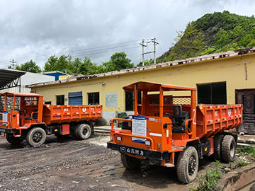 貴州12噸礦山運輸車